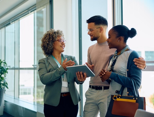 Minority Advisors