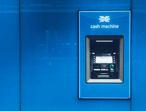 Banking and Accounts: It’s Not Just About Opening a Canadian Bank Account