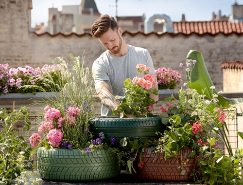 April Showers, Flowers, and Strategies for a Better Tax Outlook Next Time
