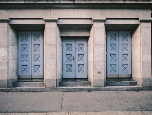 How Do You Choose the Right Long-Term Care Strategy?