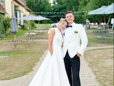 MAX GOT MARRIED