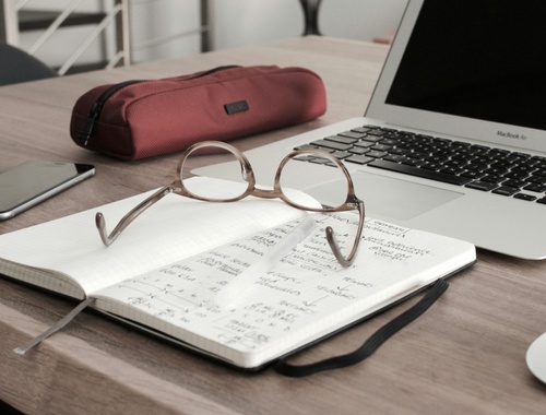 Create a Realistic Budget <br/>
