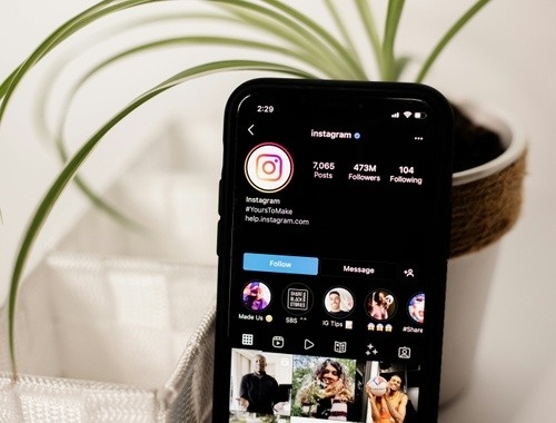 Be Wary of Social Media Fin-Fluencers