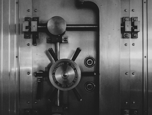 SECURE UPLOADS<br/>