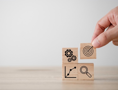 Tap into Expertise and Understand Your Money Mindset to Reach Goals