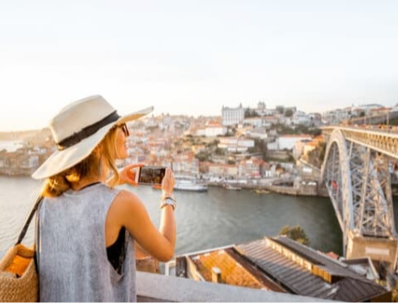 Women Navigating Independence