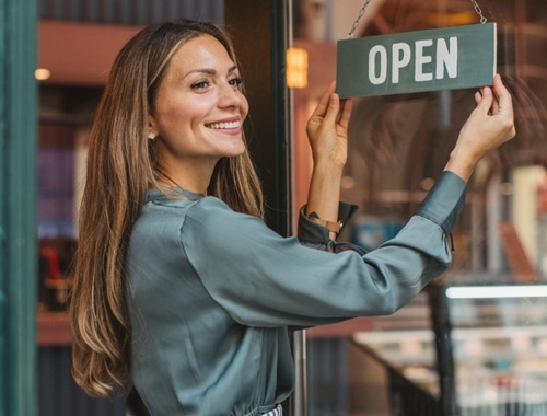 Women with Momentum