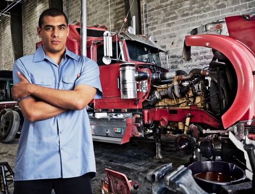 Semi-Truck Insurance Sales Service & Repair