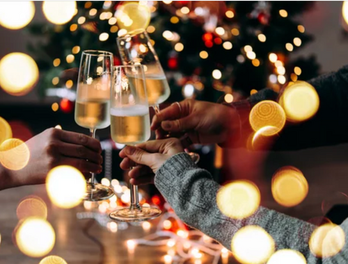 Holiday Event<br/>Dec. 2<br/>PUBLIC: 2-4pm<br/>CLIENTS: 5-8pm