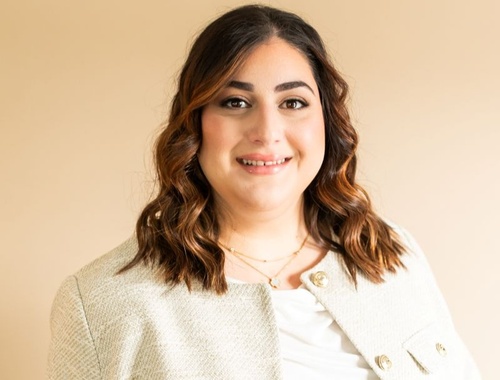 Liana Bekelian<br/>Servicing Advisor