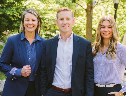 Team & Solo Advisors