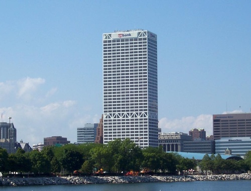 Baird Signs Lease Extension at U.S. Bank Center