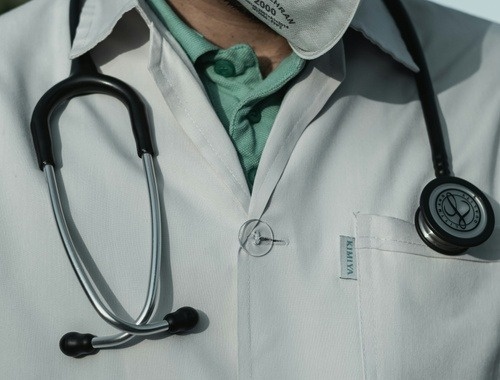4 Financial Strategies for Physicians