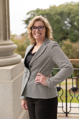 Holly Stegall<br/><sup>(COO, HG Wealth Advisors)</sup><br/>