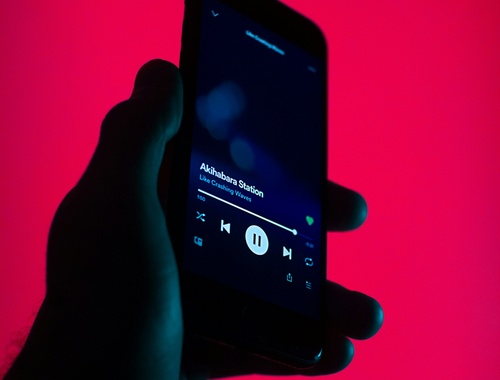 How to Avoid Phone Scams