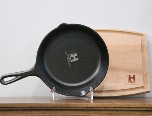 Cast Iron Skillet/Cutting Board Set