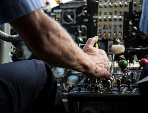 Commercial & Private Pilots