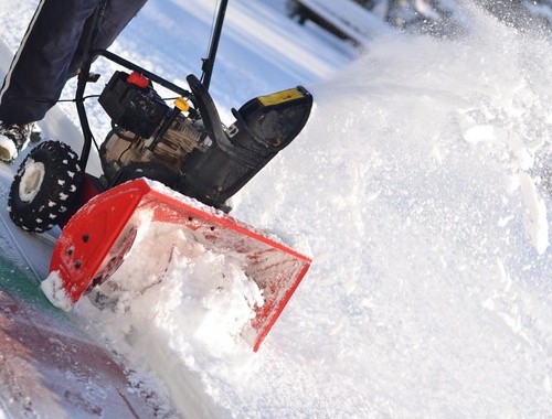 Snow Blower <br/>Safety Tips 