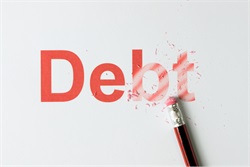 Stuck in Debt? You Can Benefit from Financial Planning, Too