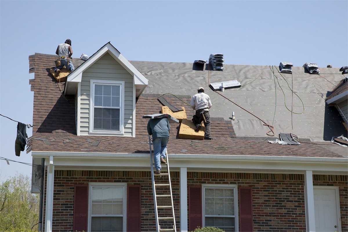 The Danger of Using Unlicensed and Uninsured Contractors