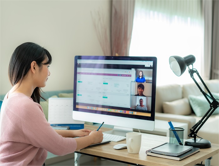 📄 Working Remotely with Clients