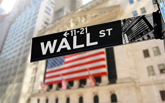 Weekly Market Insights: Dow Hits 30,000