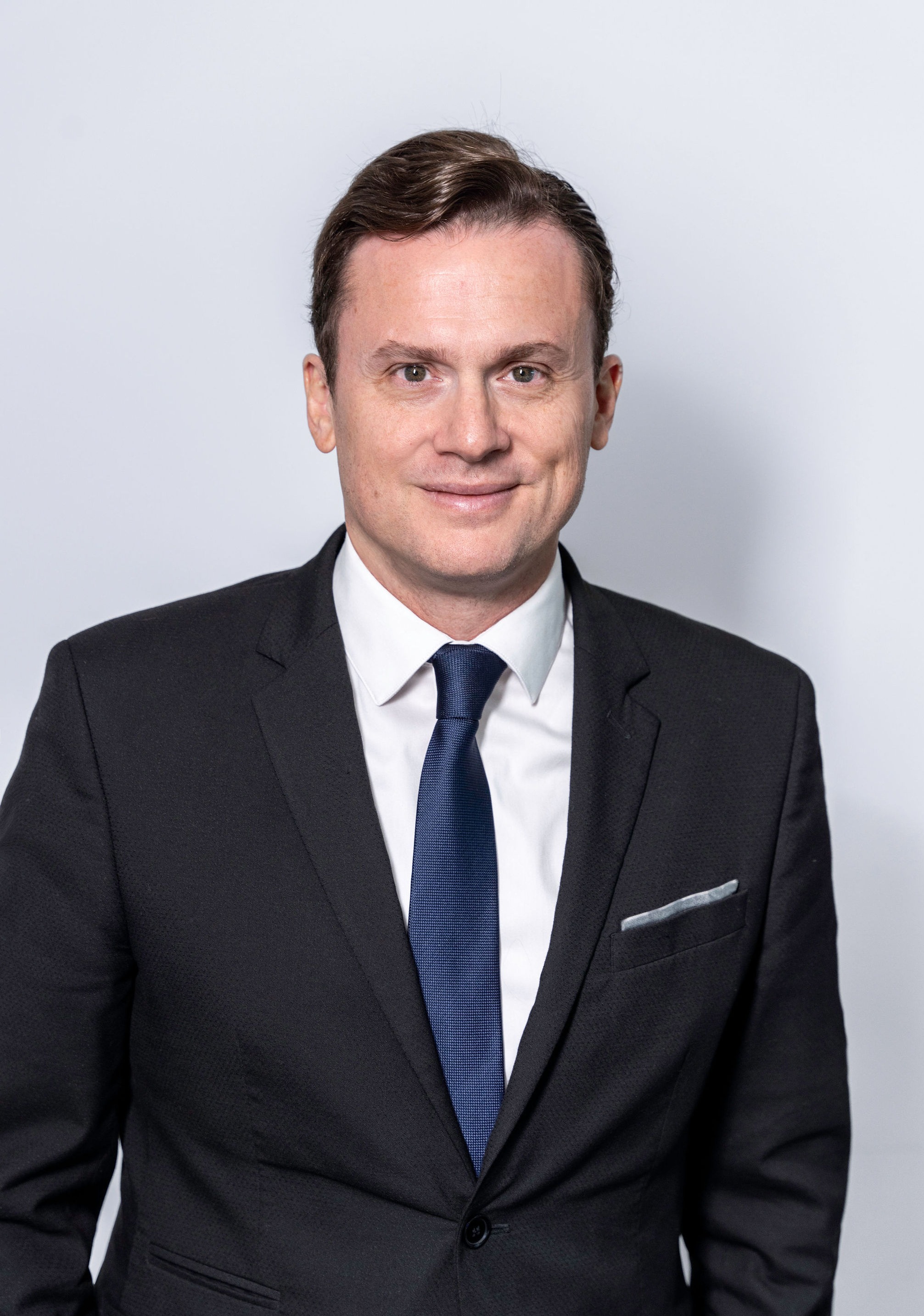 Olivier Sureau, CPA<sup><span>®<br/>Expert-Comptable Diplômé,<br/>Partner - Director of Multi-Family Office™</span><span> & USAFrance Business Services™</span></sup>