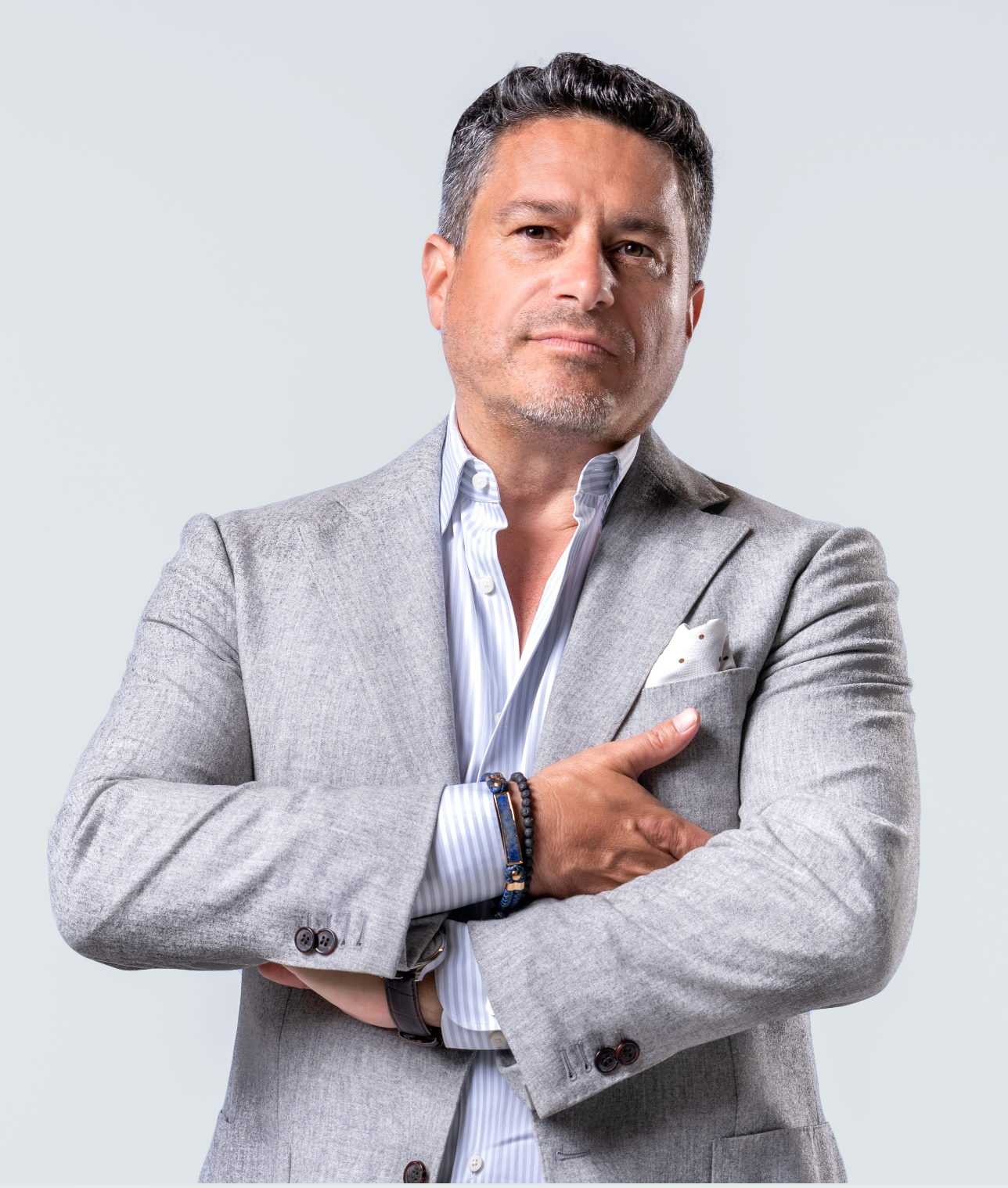 Cédric S. Sage <br/><sup>Président et Fondateur du groupe USAFrance Financials™.</sup><br/>