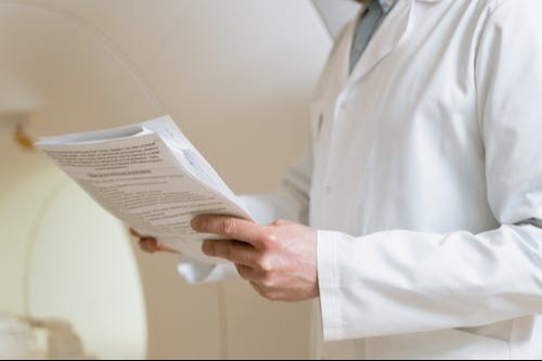 Traditional Medicare or Medicare Advantage? Should you enroll in Medicare when you're still working? What happens if you miss Medicare enrollment deadlines? 