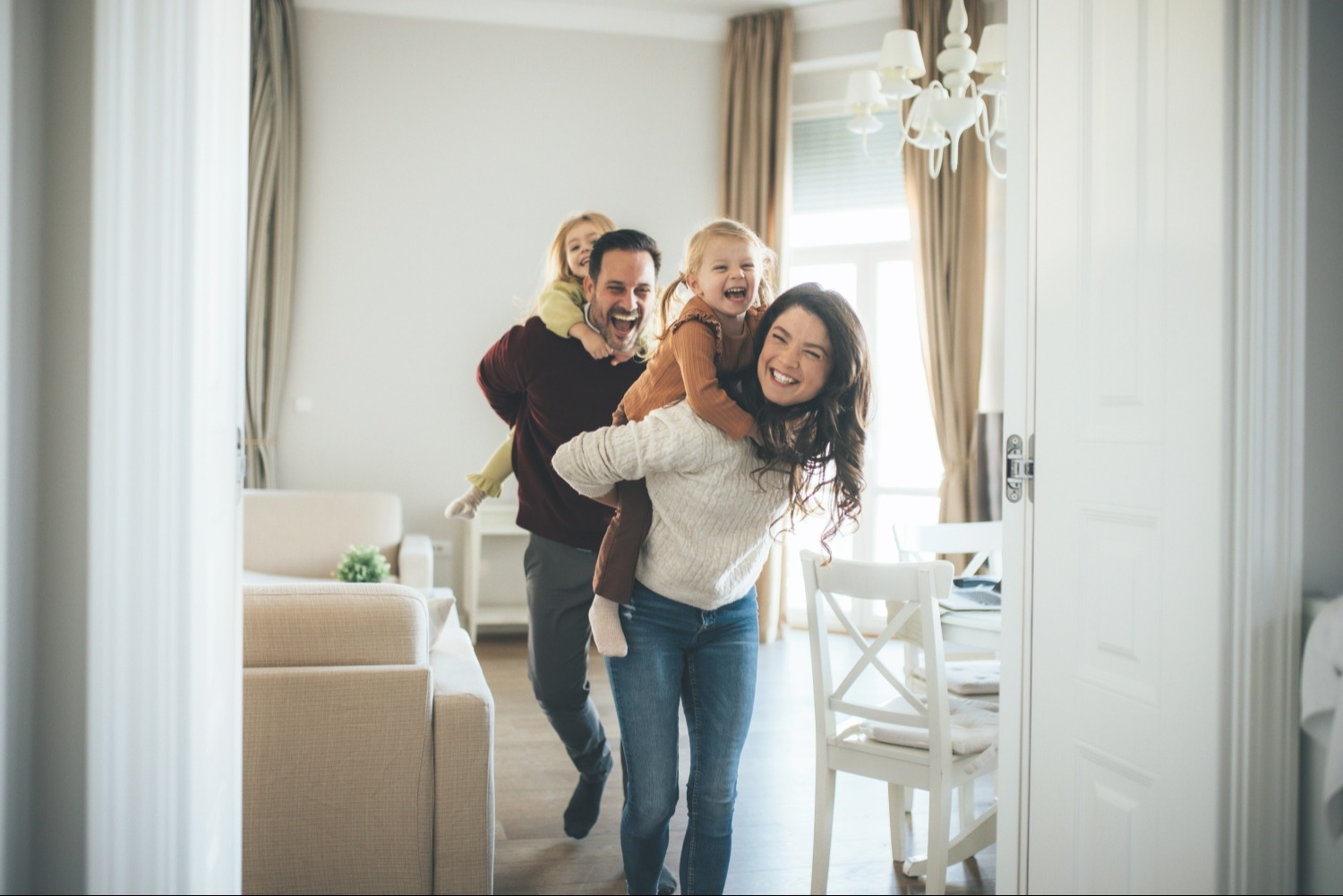 Whether you’re just starting out, juggling the demands of mid-life, transitioning to your next act, or defining your legacy, we’ve got your back.