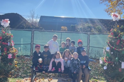 Brookfield Zoo Holiday Tree Trim - November 2023