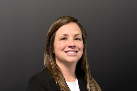 Female Financial Advisors for Women in Investing
