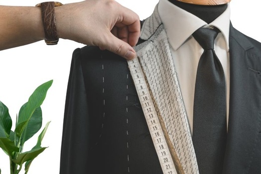 Tailored Wealth Management: A Perfect Fit for Your Growing Business.