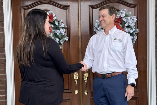 Bring Your Unique Experience to Our Thriving Team