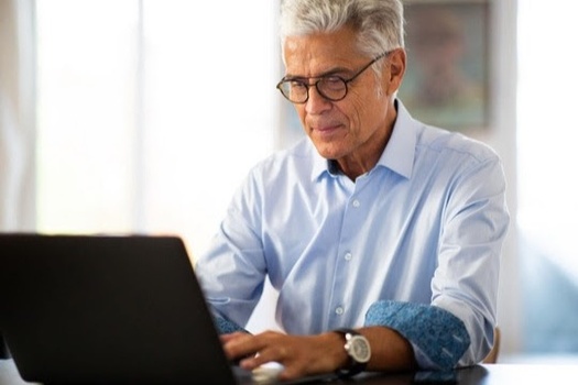 Key Considerations Before Taking Social Security