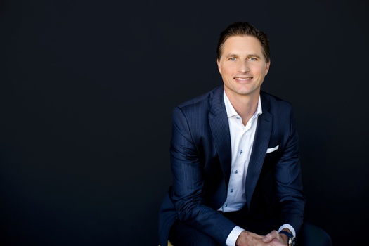 Book an Appointment with Clinton Akerberg