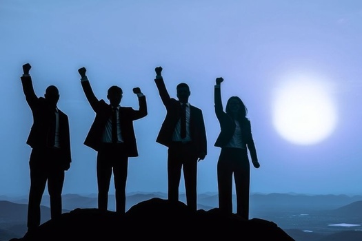 Aspiring Advisors Seeking Career Advancement<br/>