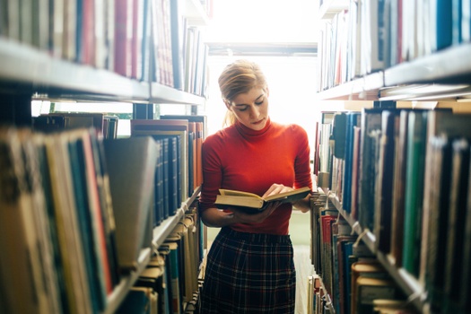 Knox Financial Services Supports Libraries 