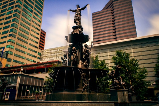 Comprehensive Wealth Management – Tailored For You.