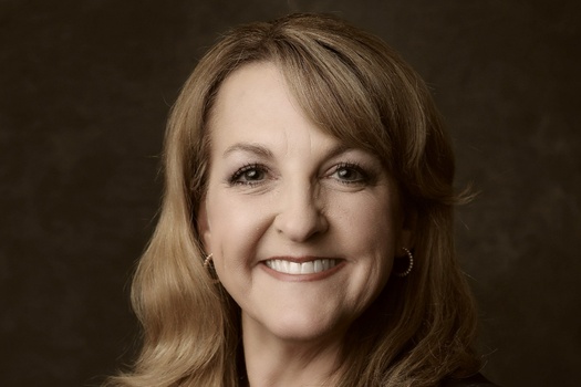 Linda Rodosta, CPFA<br/>LPL Financial Advisor<br/>